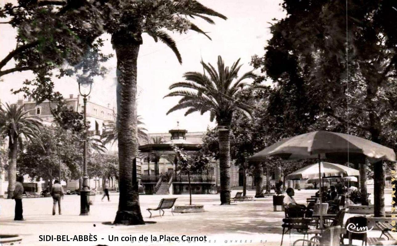 Sidi-Bel-Abbes - Place Carnot - Coin.jpg